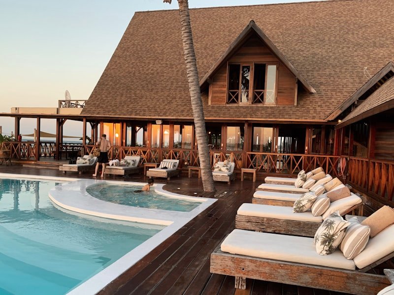 Hotel Bookings